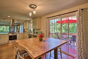 Evolve Issaquah Home with Deck, 16 Mi to Seattle!